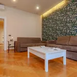 Italianway - The B Village New