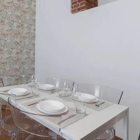 Italianway - The B Village New Apartment